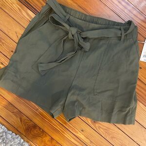 NWT A New Day Olive Tie Front Shorts Sz S